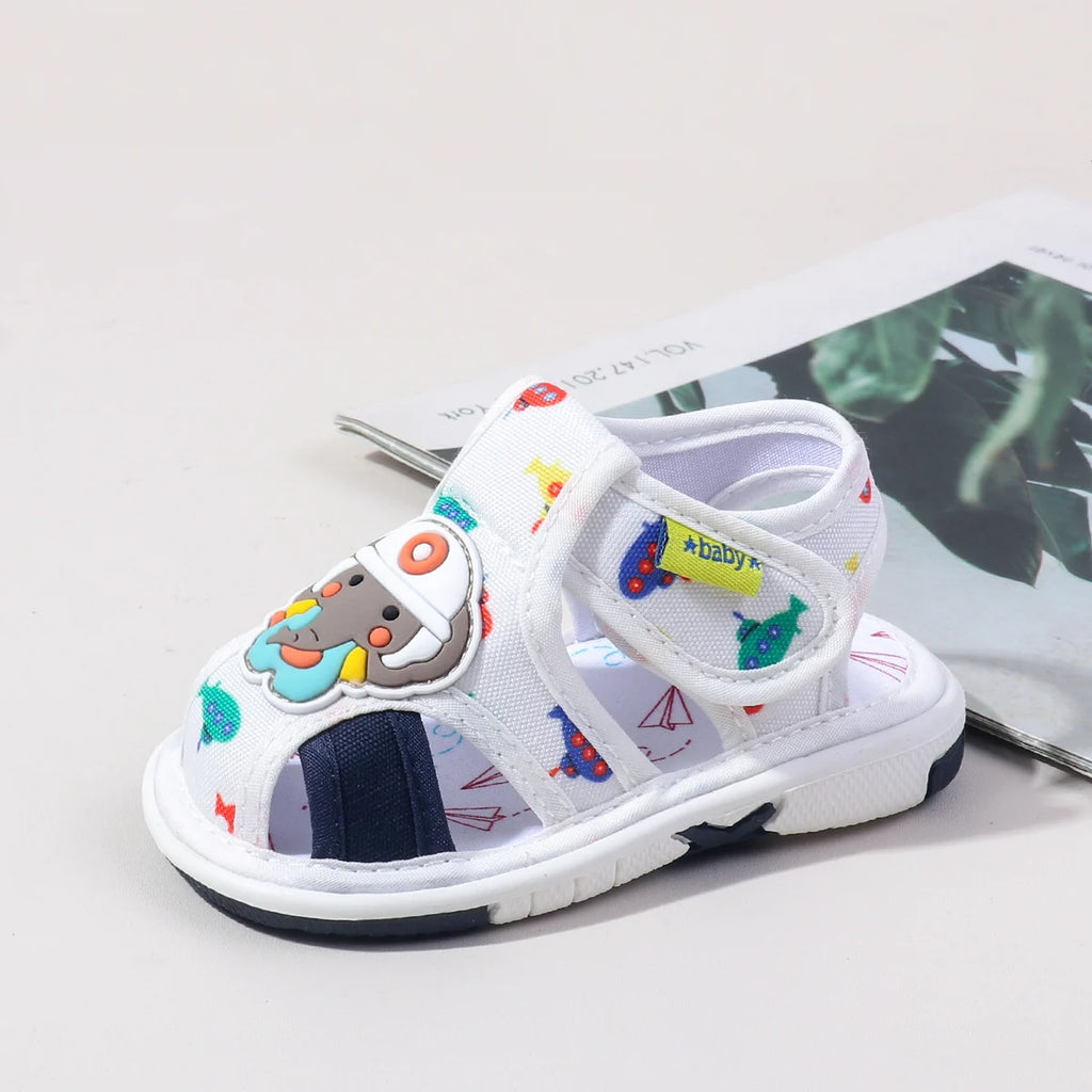 2025 Hot Summer New Design and High Quality Baby Boys And Girls First Walking Indoor Outdoor Toddler Shoes With Squeaky